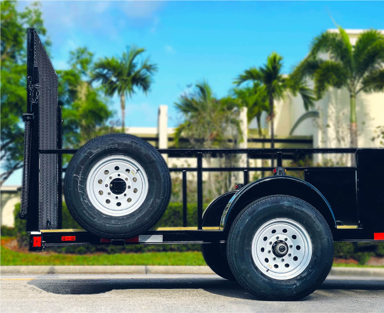 Sun Coast Trailer | Green Thumb Mowers